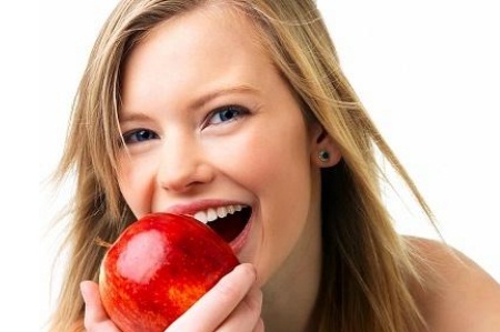 Вчені довели «молодильний» ефект яблук