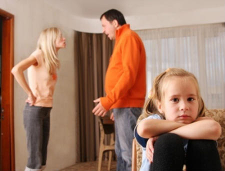 Сварки батьків негативно впливають на мозок дитини