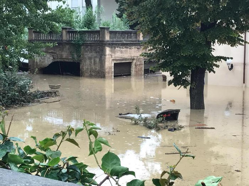 Последствия наводнения в Италии