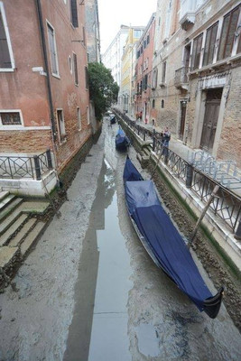 Обмеление каналов в Венеции