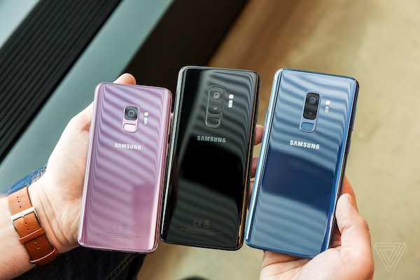 Чому Samsung Galaxy S9 – загроза для iPhone X