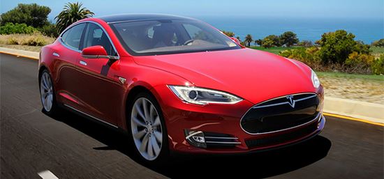 Tesla Model S визнана найулюбленішою машиною в США (відео)