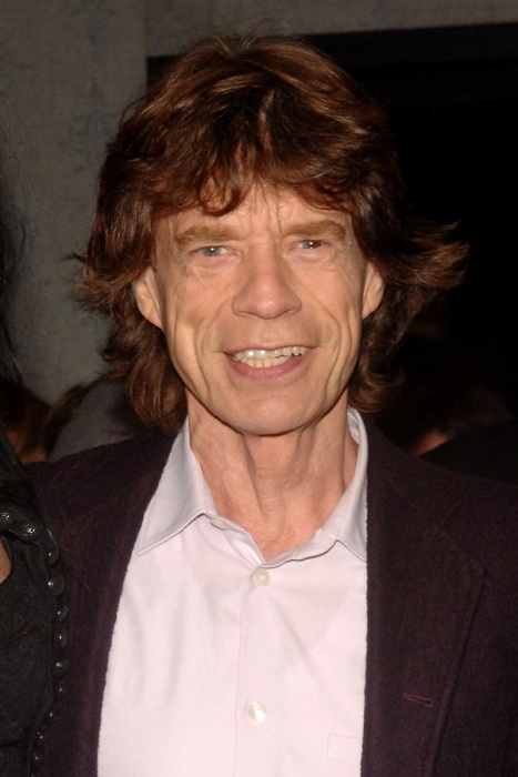 Английский рок-музыкант, актёр, продюсер, вокалист легендарной рок-группы The Rolling Stones.