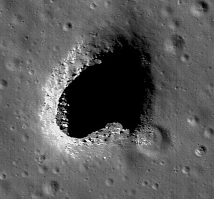 На Луне нашли гигантские подземные тоннели