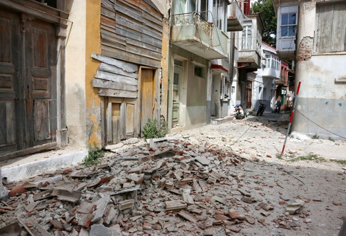 Мощное землетрясение произошло возле греческого острова Лесбос