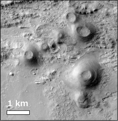 Вулканы Марса могли быть домом для микробов