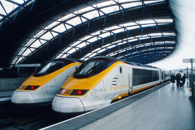 В Великобритании будут использовать энергию ветра от проезжающих поездов