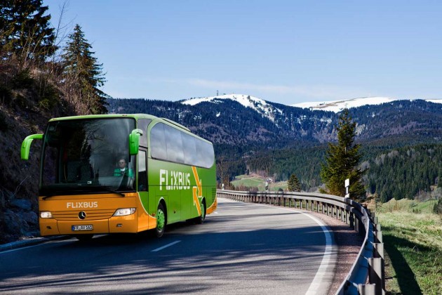 В Европе запускают междугородные маршруты электробусов и первый «чистый» поезд дальнего следования
