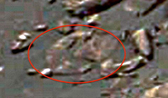 Уфолог нашел на снимках с Марса загадочное лицо