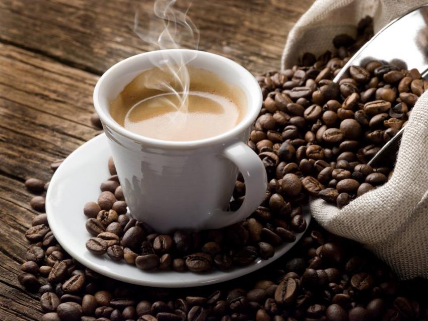 Ученые: Кофе и чай повышают риск получения перелома бедра