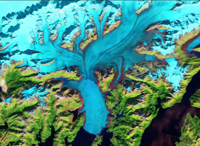 NASA показало «отступление» ледника на Аляске