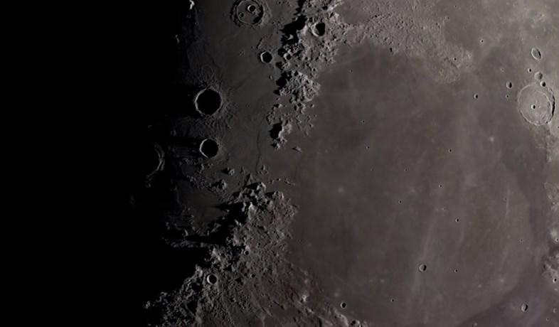 NASA опубликовала визуализацию смены дня и ночи на Луне