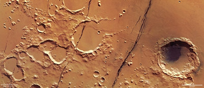 Mars Express сделал фото следов недавней тектонической активности на Марсе