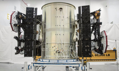 SpaceX нашла способ избежать дополнительного засорения космоса своими спутниками