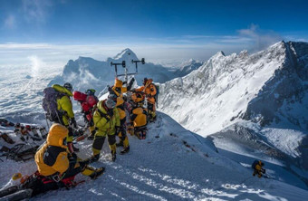 На Эвересте установили самую высокогорную метеостанцию в мире