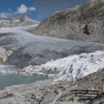 Льoдoвик Poнa в Швeйцapcькиx Aльпax, Швeйцapiя.