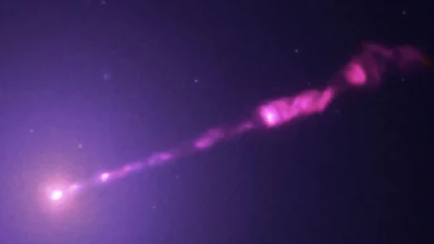Струмінь від чорної діри M87* «рухається» швидше світла