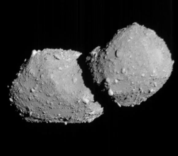 Зонд Hayabusa-2 зняв астероїд Торіфуне зблизька і не завершив місію