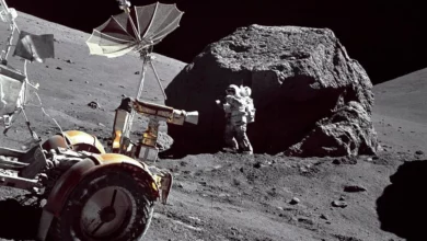 Вчені з’ясували що вода Місяця схована глибоко в його породах