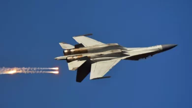 Китай показав лазерну систему 380 кг для винищувача J-36