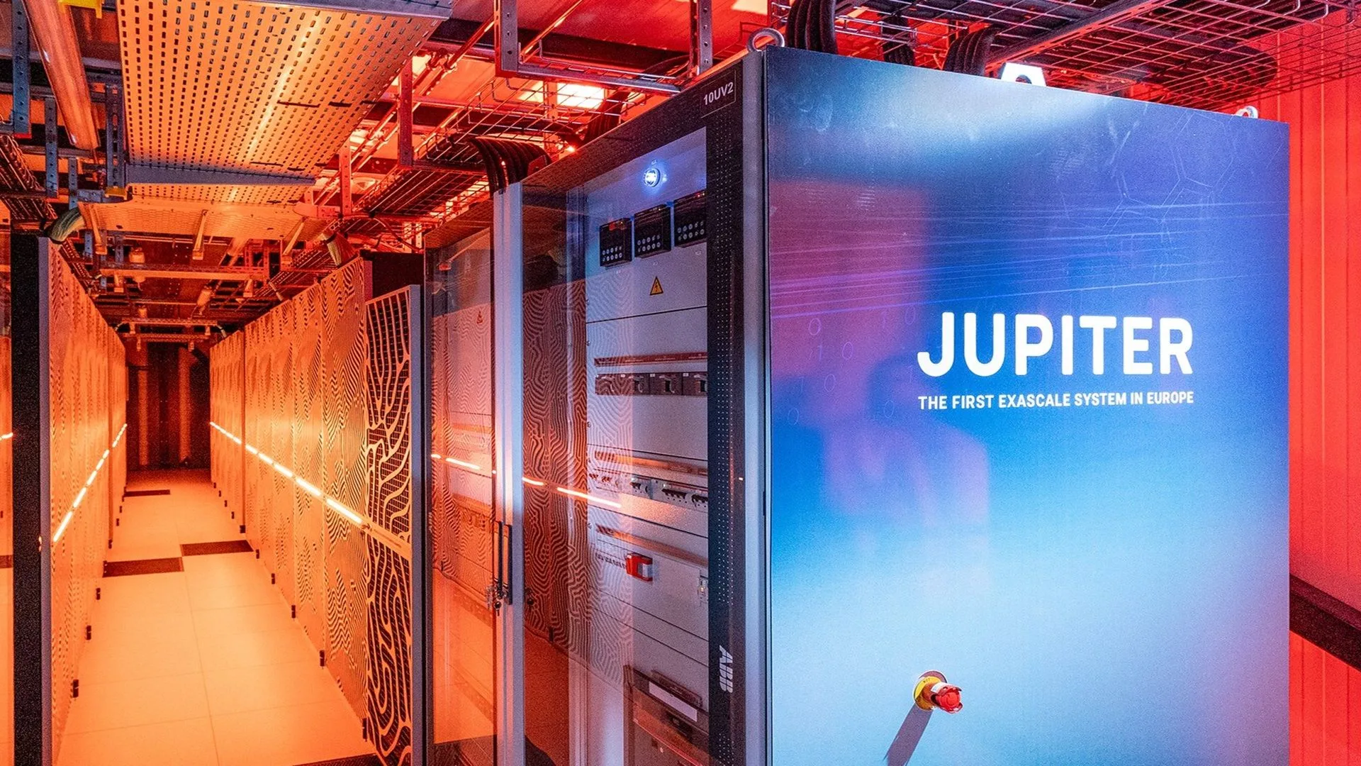 Суперкомп’ютер JUPITER змоделював 104-кубітну систему з реальними помилками
